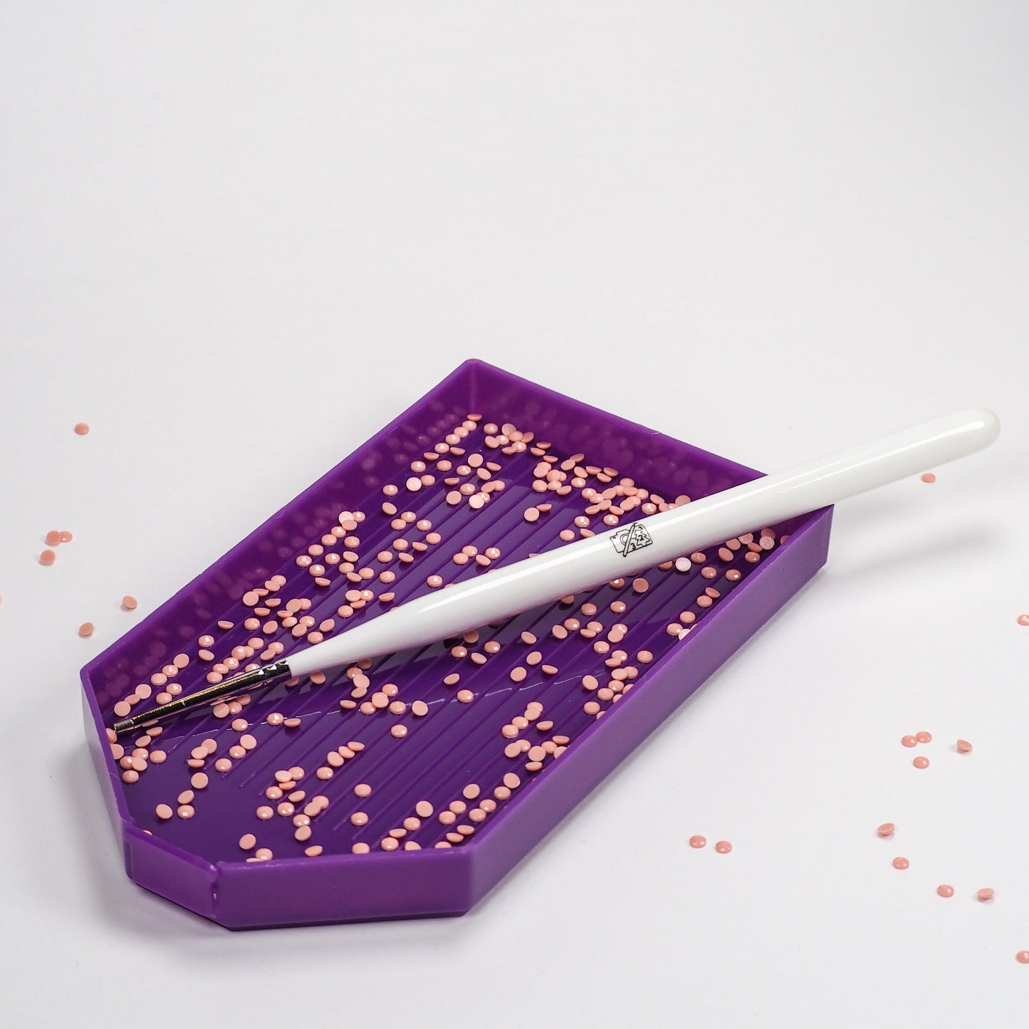 Tilbehør - Diamond Painting pen i træ – med lang spids