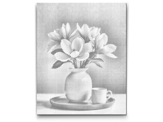 Mal-med-prikker -  Magnoliablomster i en vase
