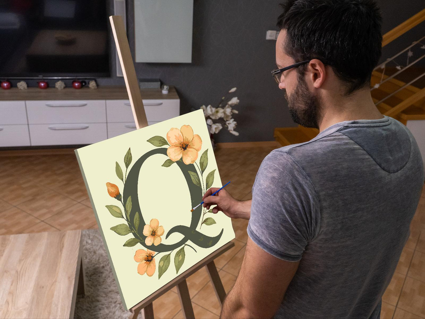 Paint by Numbers - Bogstav Q - Blomstermønster