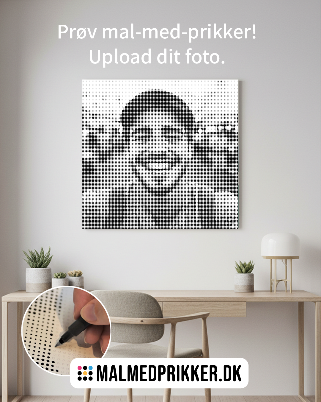 Malmedprikker eget foto lærred på væg med glad mand