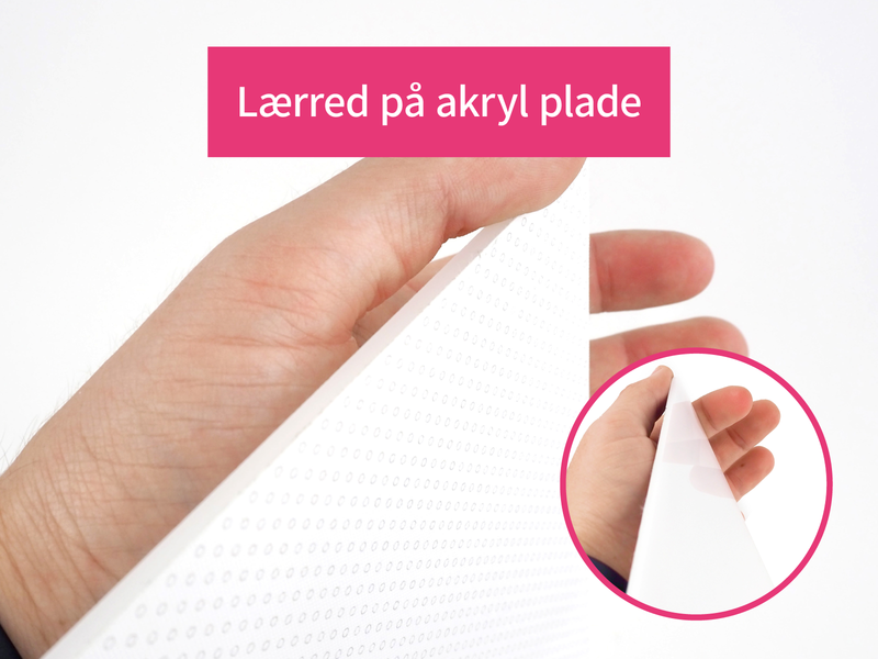 Mal med prikker - lærred på akryl plade