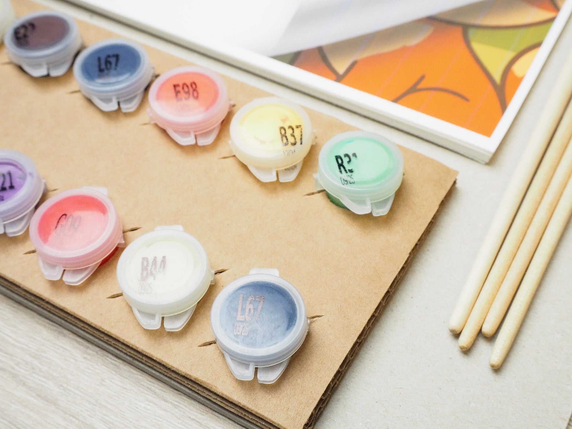 Paint by Numbers malebog med dyremotiver - maling